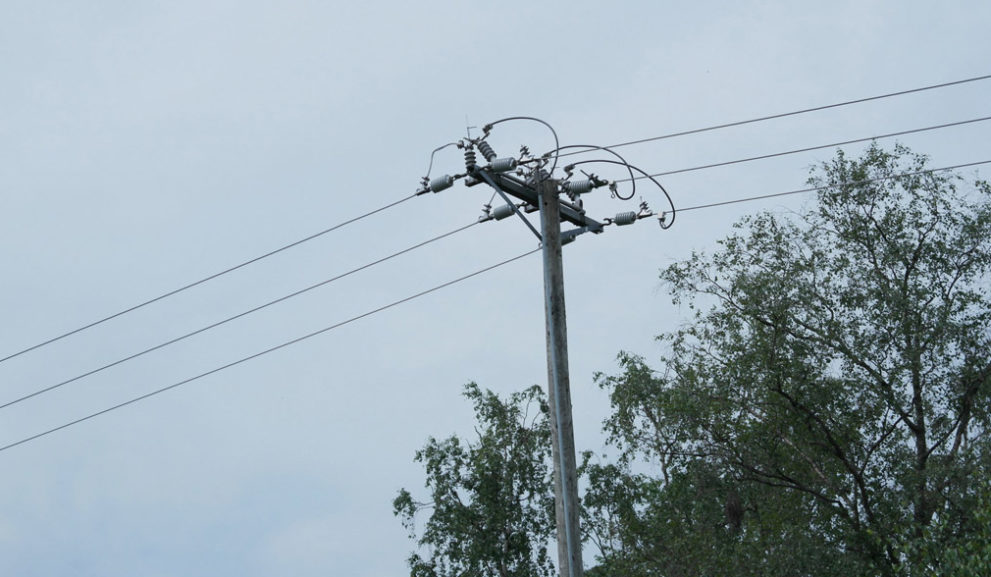 Keskijännitteinen 20 kV ilmajohto